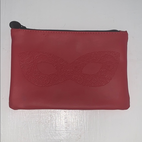Cosmetic Bag - Picture 1 of 4